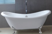 Why Keeley Hawes loves her roll top bath