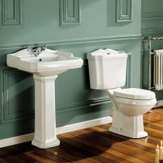 Single Tap Victorian Basin and Victoria Close Coupled Toilet Set - White Seat 